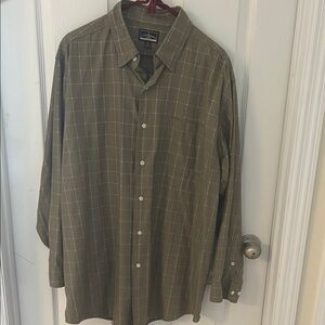 Outer Banks Men's Green Plaid Shirt